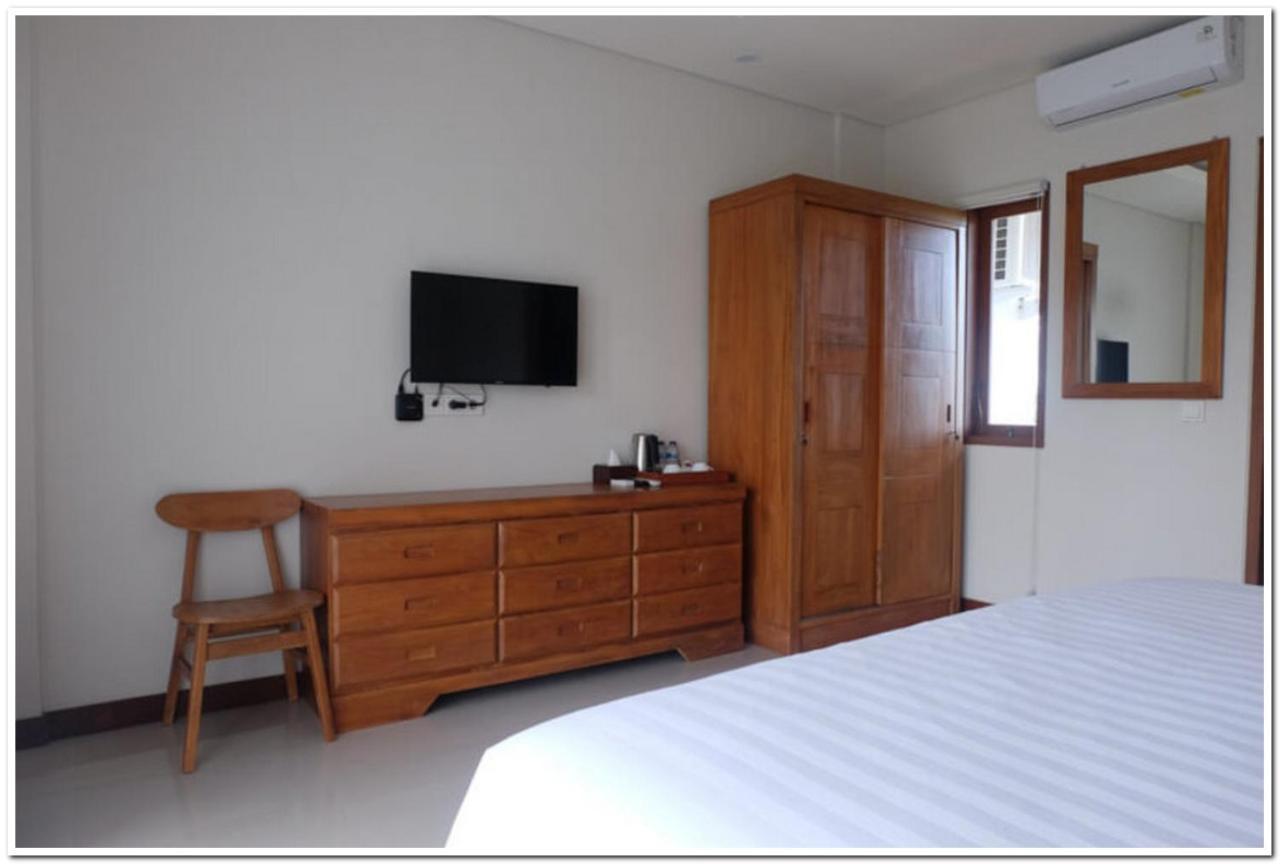 Reddoorz Plus Near Canggu Beach Exterior photo